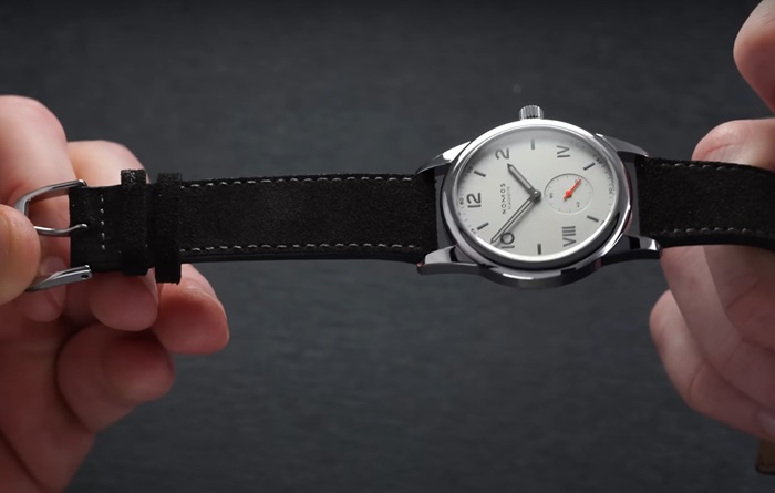 Strap atau tali  jadi