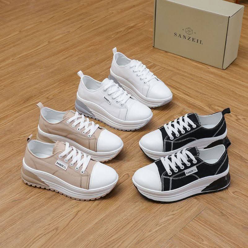 Sneakers wanita