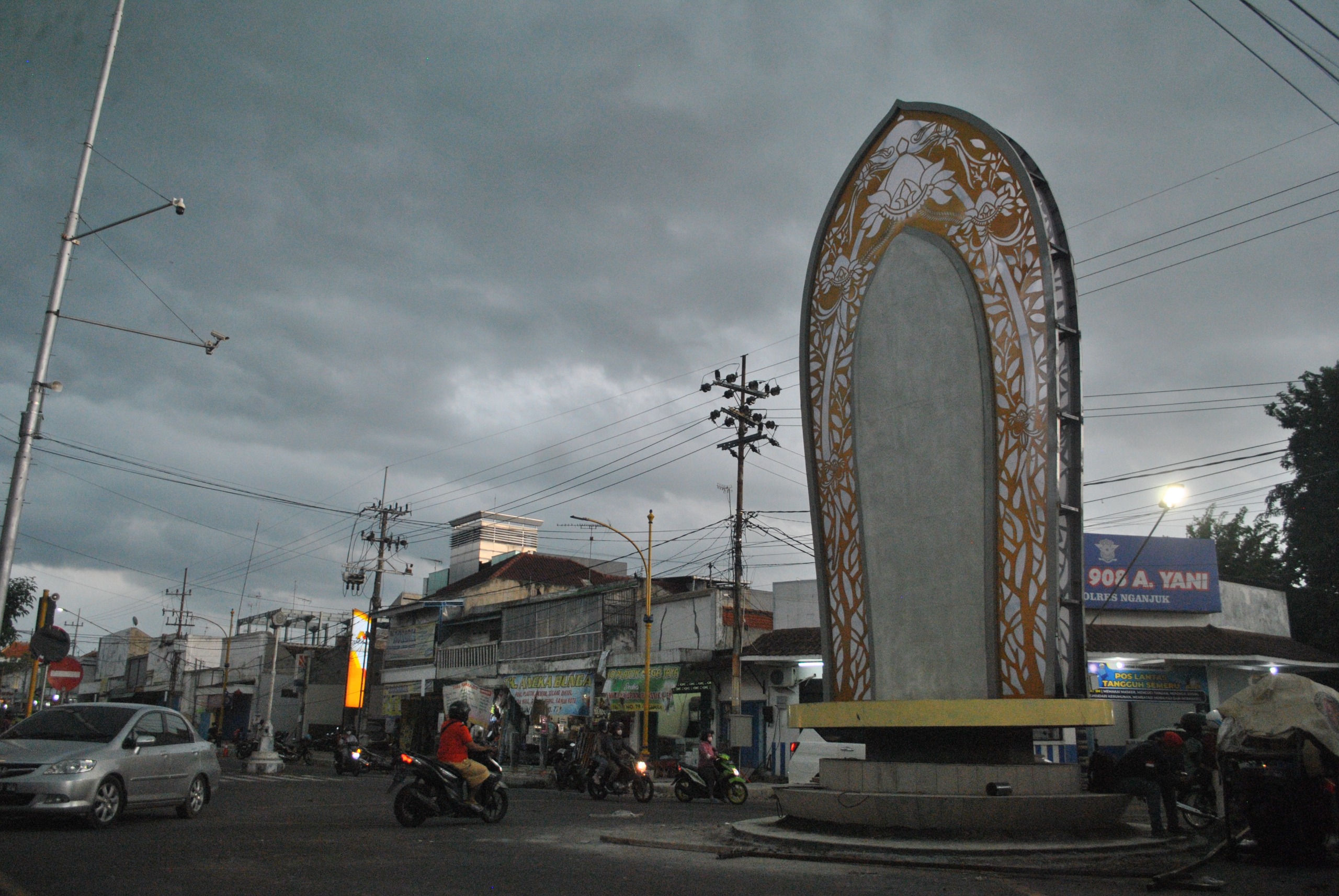 Jl. A Yani Nanjuk, spot asyik untuk jogging