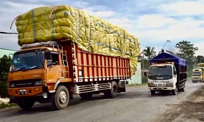 Ilustrasi truk ODOL