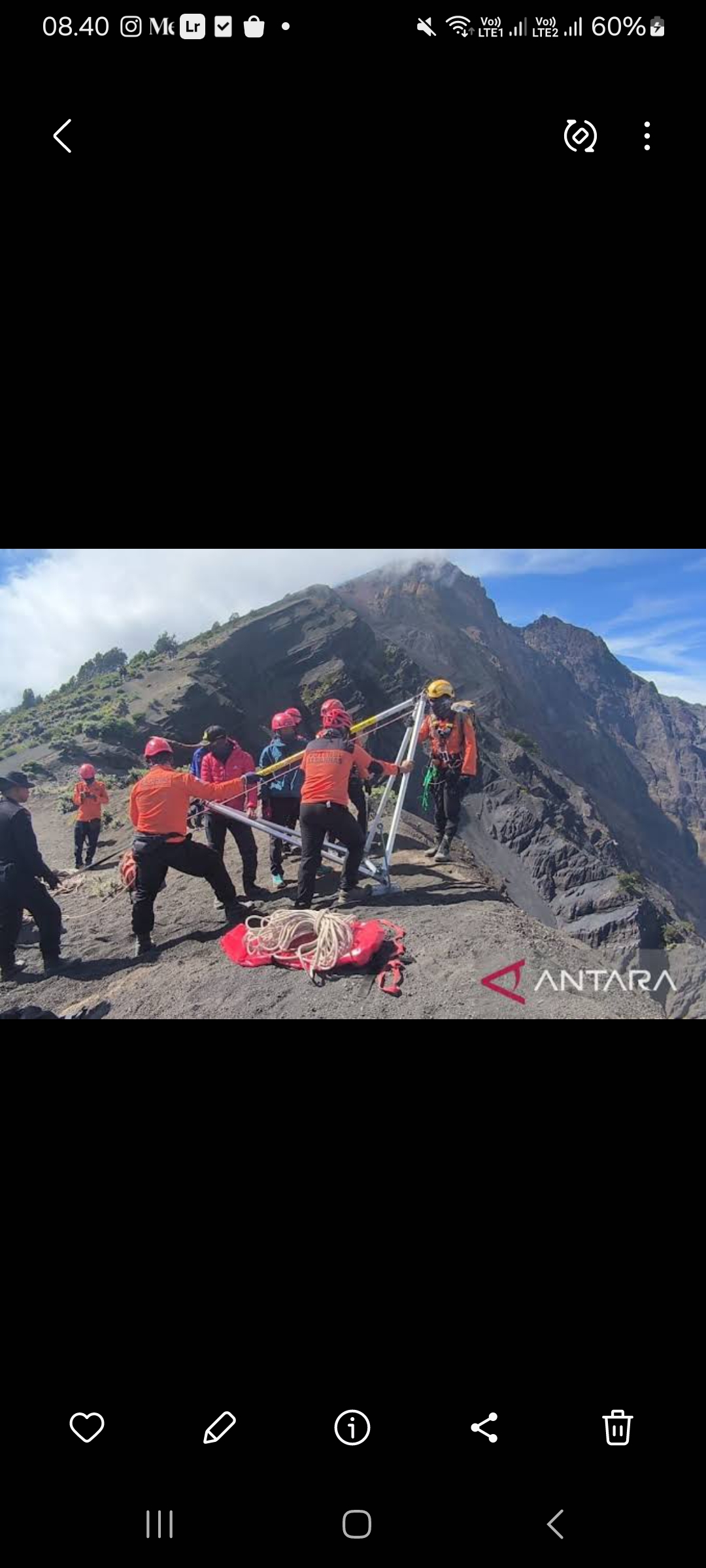 Evakuasi wisatawan Brasil di Gunung Rinjani