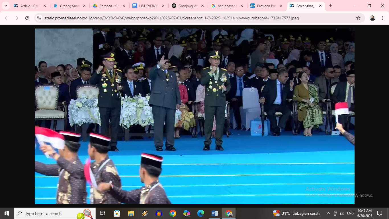 Prabowo dalam Hari Bhayangkara ke-79