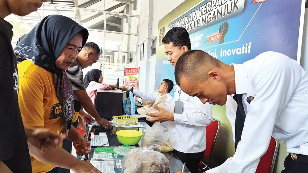 pembesuk tak boleh membawa makanan dari luar lagi