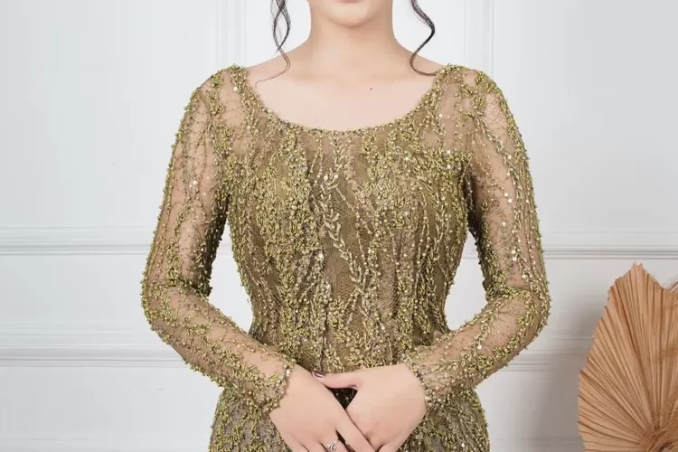 Tren Kebaya Wisuda Mahasiswa 2025, Lebih Cantik Payet atau Non Payet? Baca Ini Agar Tidak Salah Pilih