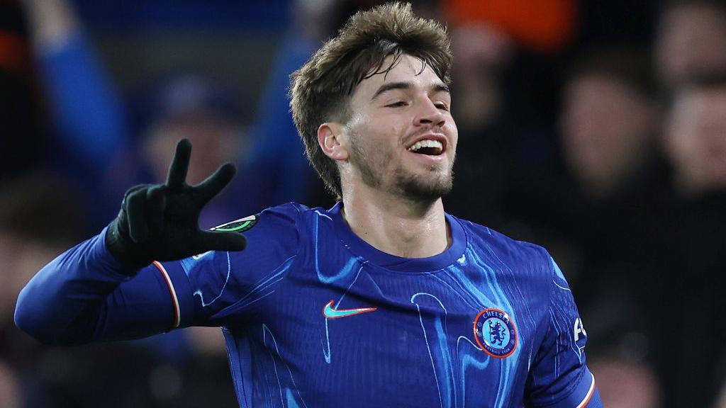 RESMI: Sunderland Pinjam Marc Guiu dari Chelsea