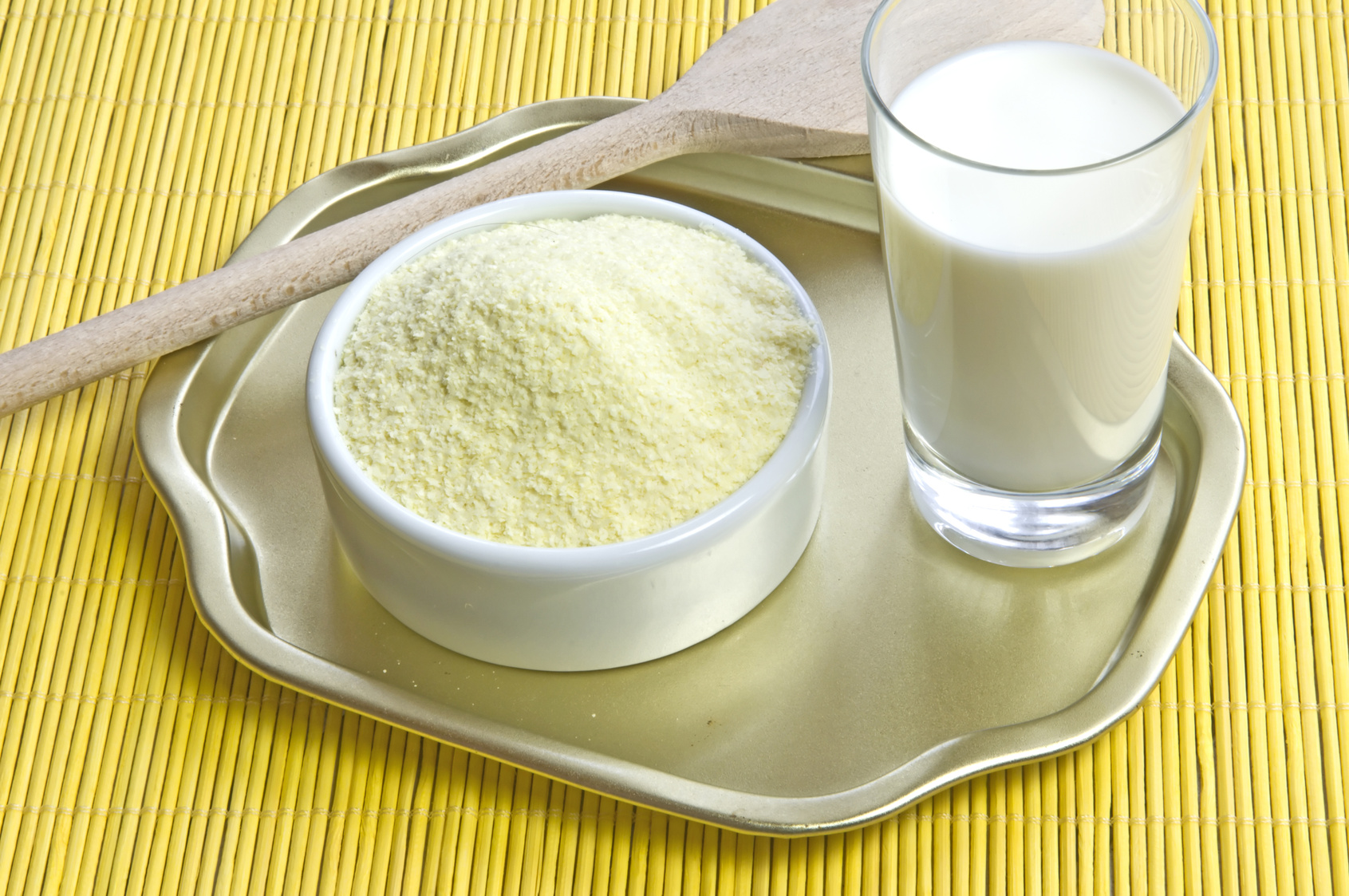ilustrasi susu full cream
