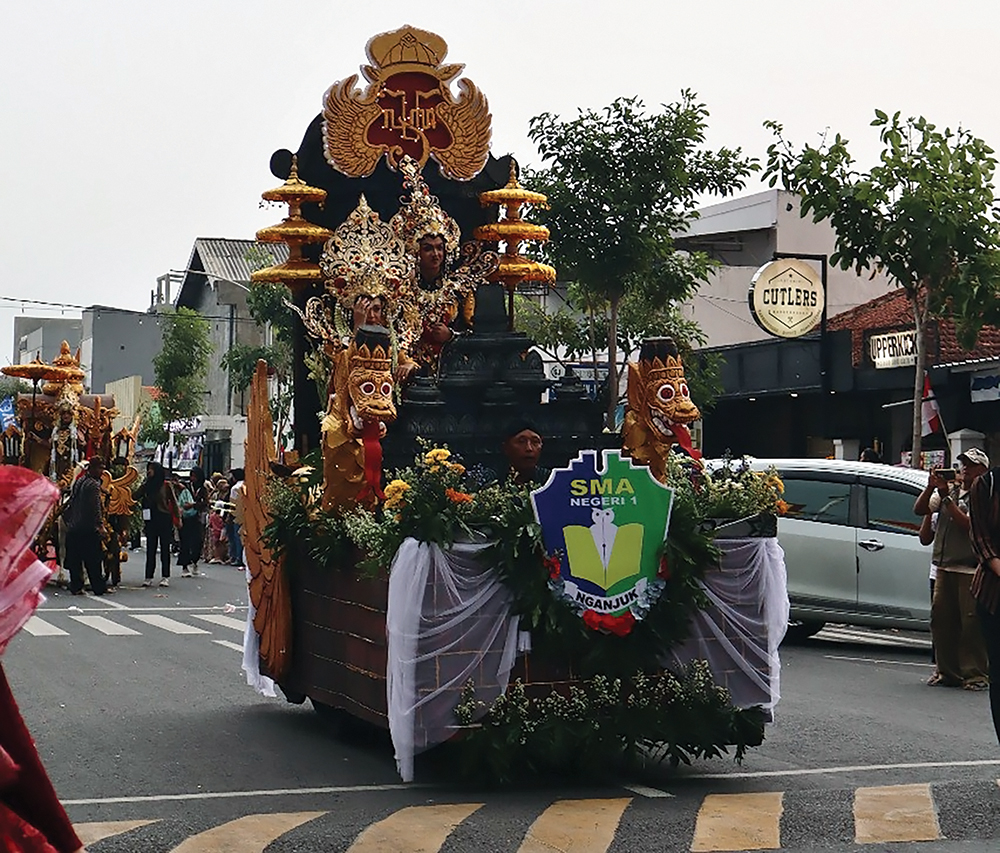 Penampilan SMAN 1 Nganjuk