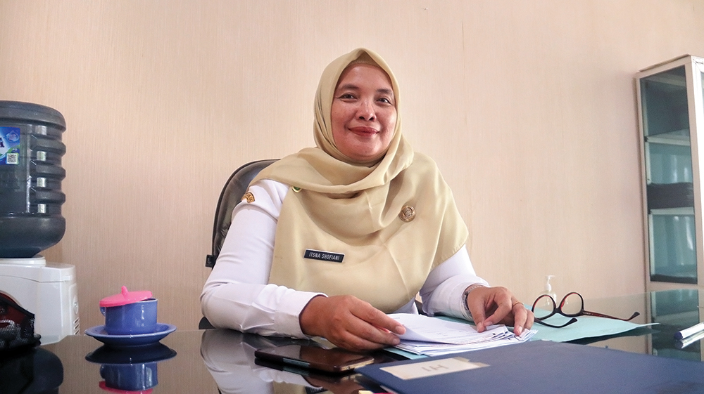 SRIKANDI NGANJUK: Kepala Disnaker Istna Shofiani fokus tekan pengangguran dan cegah TPPO.