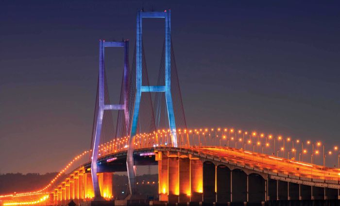 jembatan suramadu