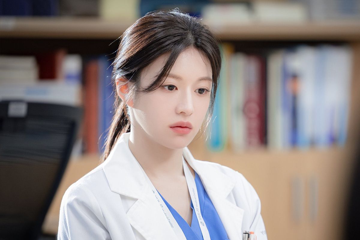 Oh Yi Young Resident Playbook