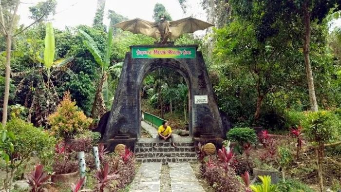 Goa Margo Tresno Nganjuk