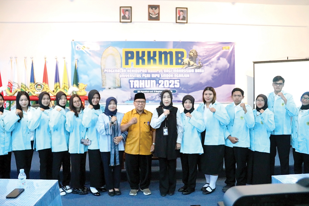 Pembukaan PKKMB tahun 2025 dilaksanakan hybrid.