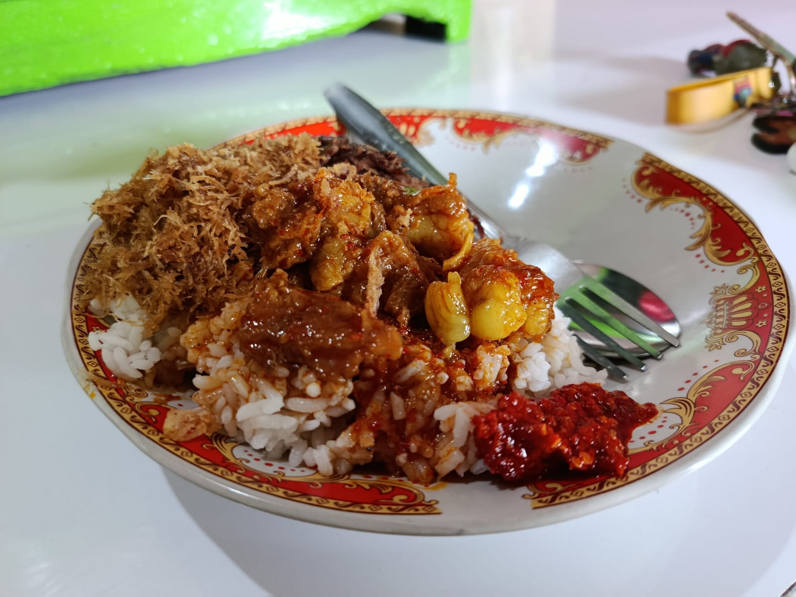 Nasi kresengan dengan dendeng ragi