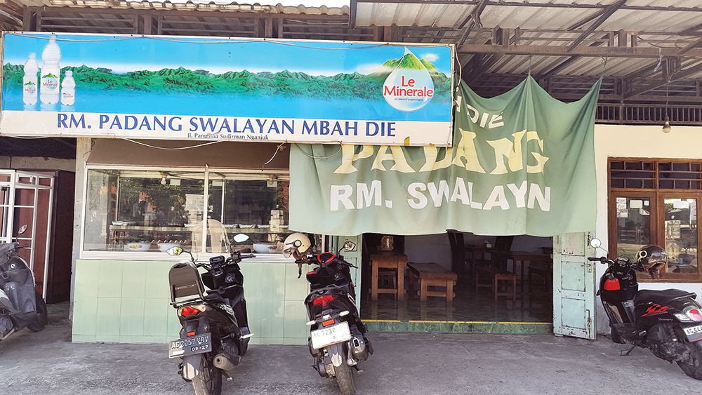 Rumah makan mbah die