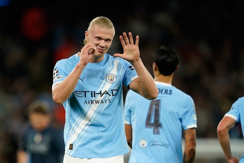 Selebrasi Erling Haaland usai mencetak gol dalam laga Manchester City vs Napoli di Liga Champions 2025/2026