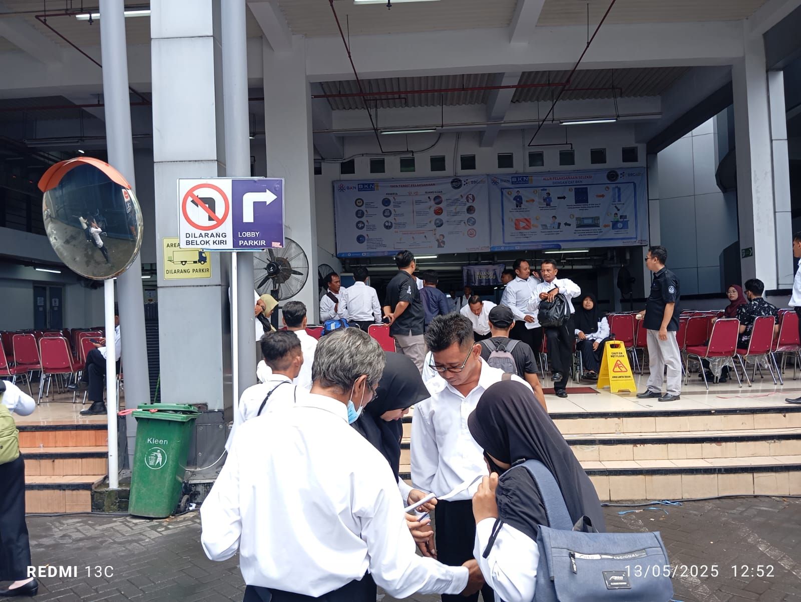 Honorer Nganjuk Harap Gaji PPPK Paruh Waktu Setara UMK
