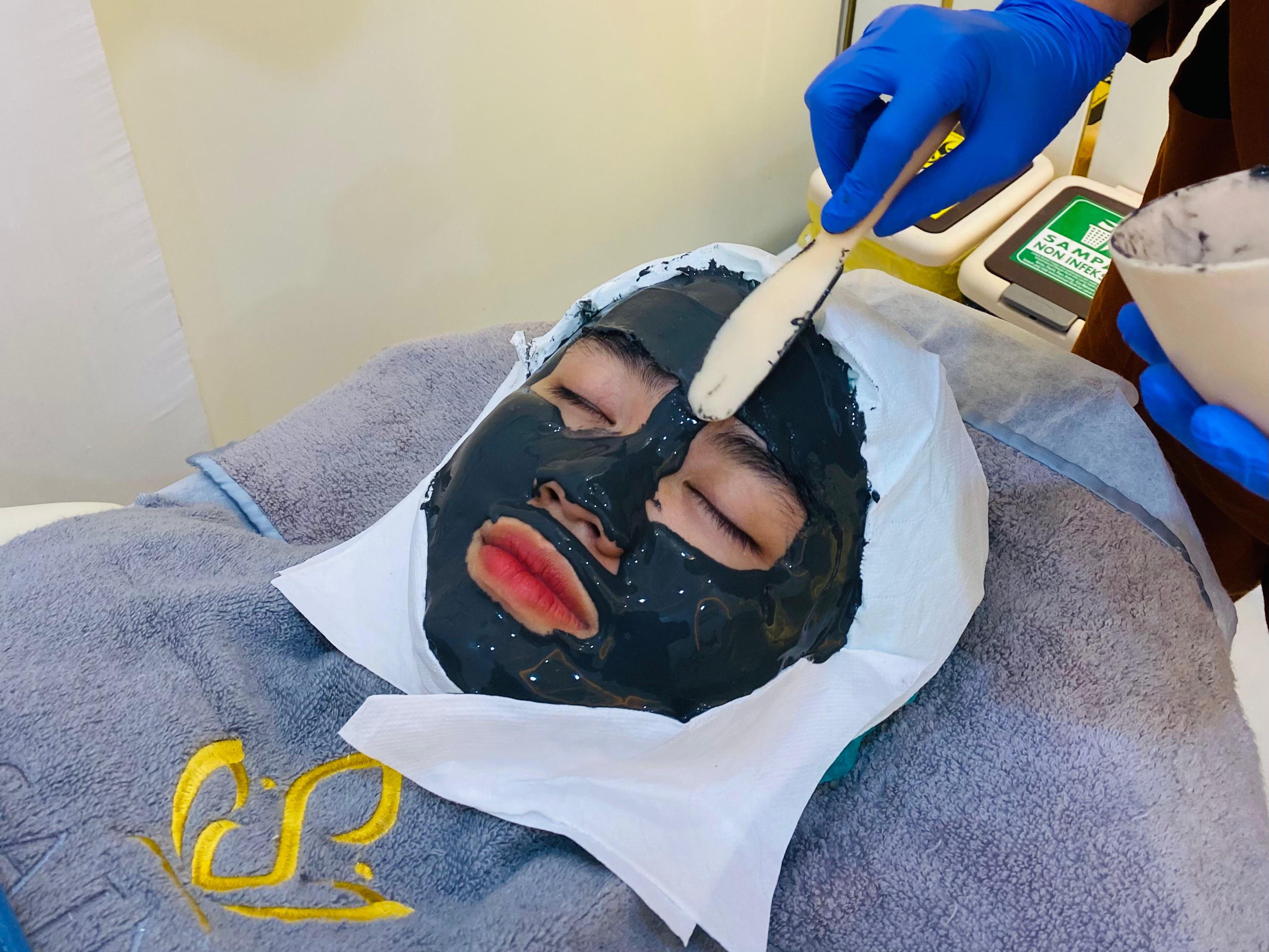 Proses ketika facial