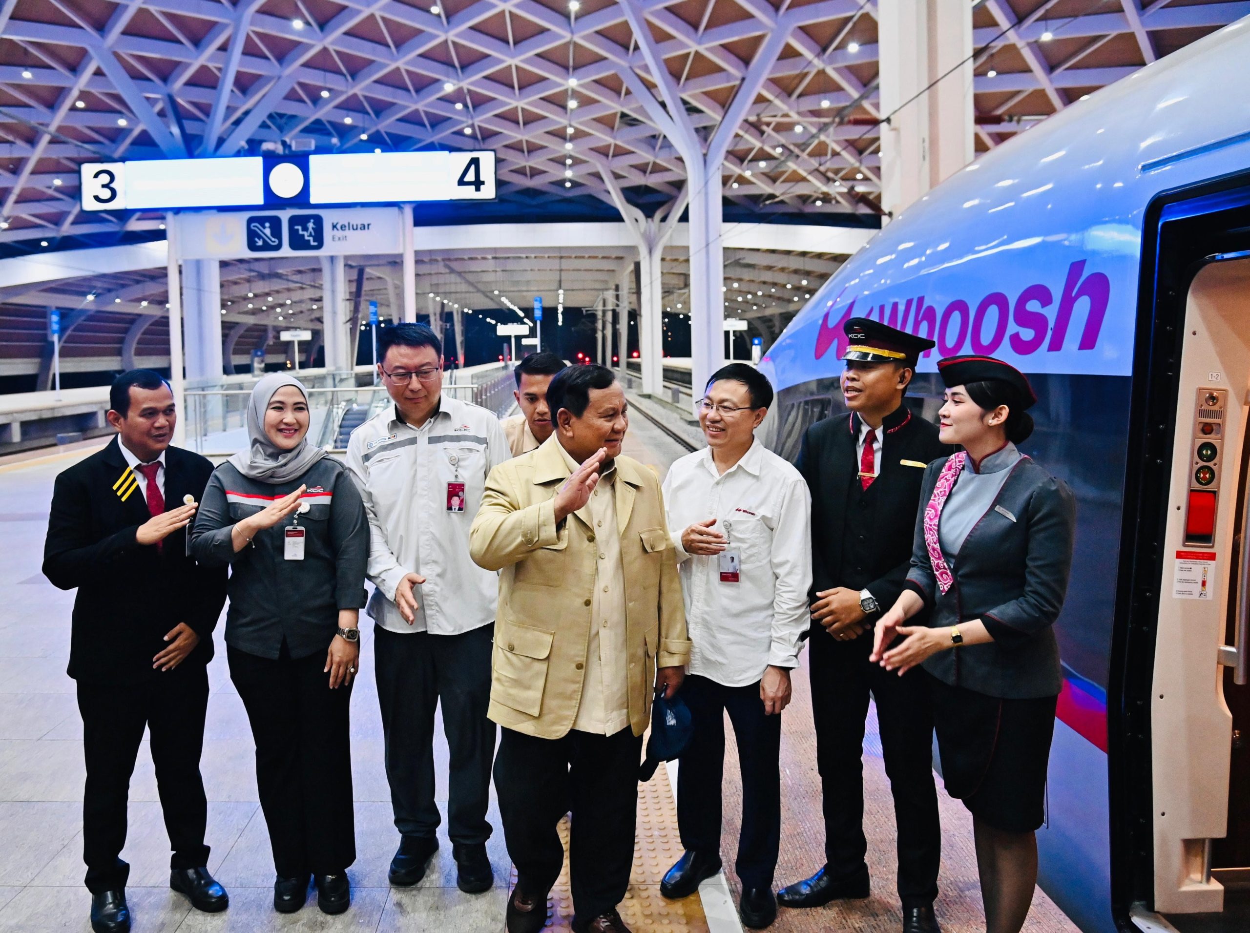 Presiden Prabowo Subianto di Stasiun Whoosh Halim Jakarta Timur, Rabu, 6 Agustus 2025