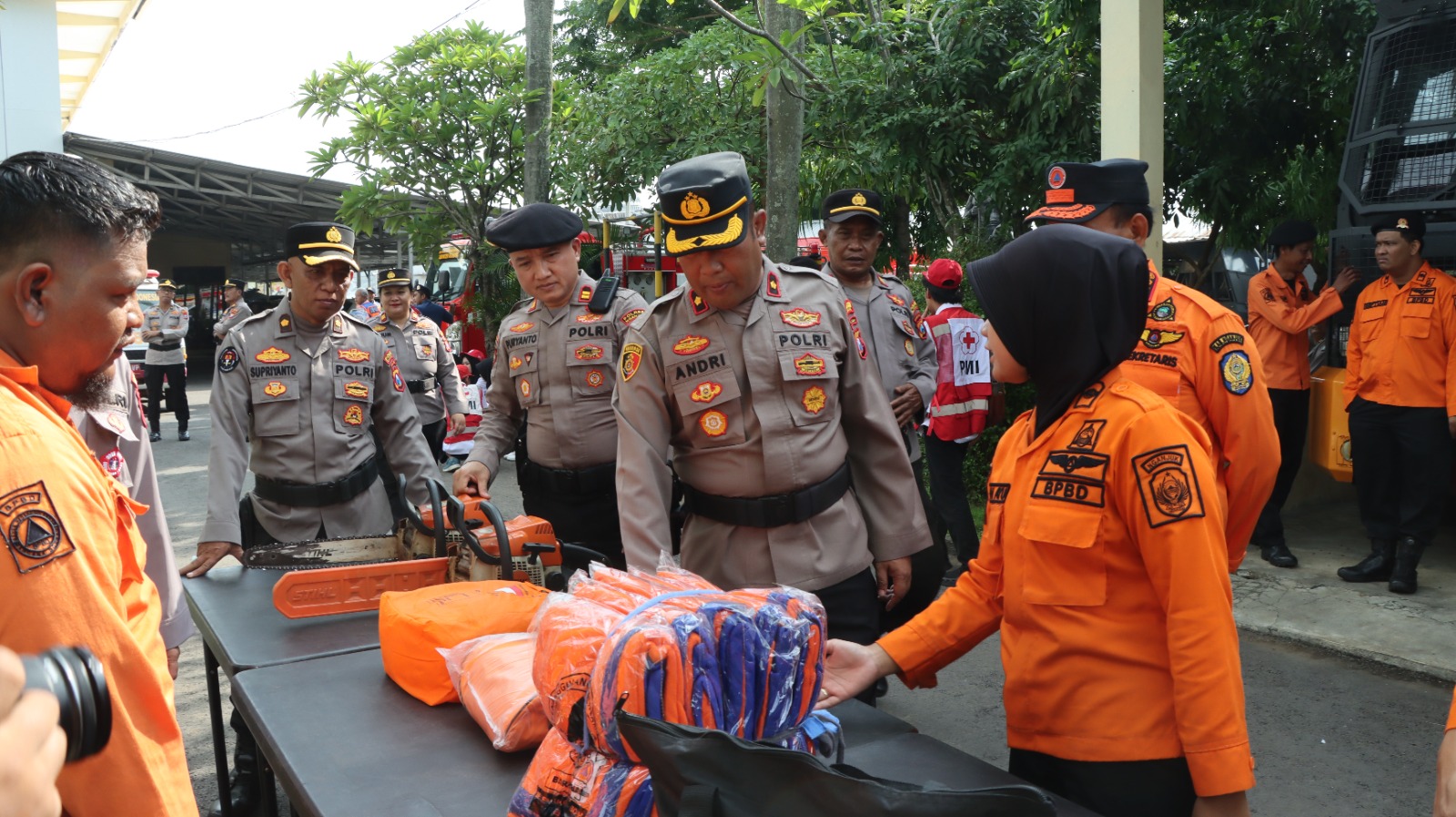 Wakapolres Cek Sarpras SAat Apel