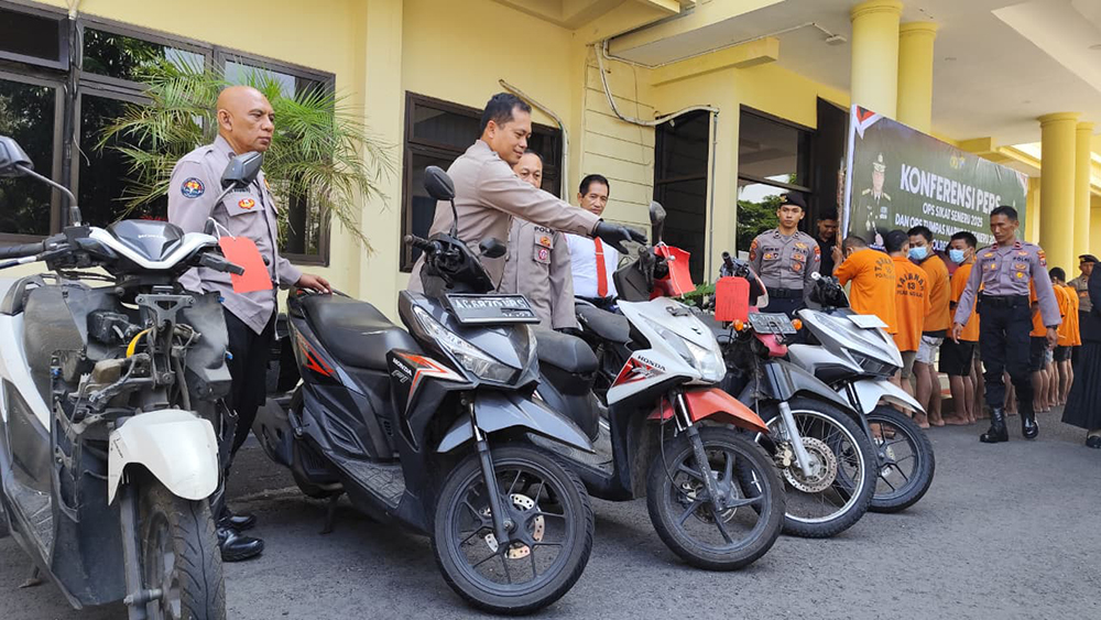 Kapolres Henri dan Kasatreskrim Larang Ada Pungutan Liar