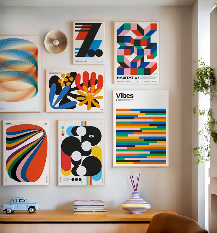 Bauhaus menunjukkan desain sederhana dan fungsional membentuk estetika grafis modern