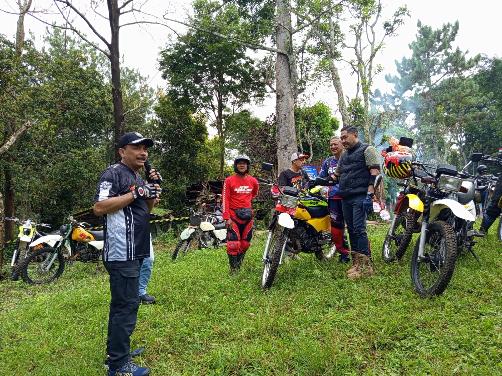 Ketua DPRD Ikuti Jelajah Alam Gunung Wilis bersama Komunitas Motor