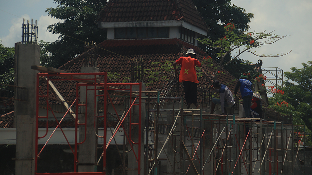 Pemerintah Republik Indonesia (RI) membangun ratusan Koperasi Merah Putih (KMP) di Nganjuk. Pembangunan KMP itu ditangani langsung oleh pemerintah pusat melalui PT Agrinas Pangan Nusantara yang bekerj