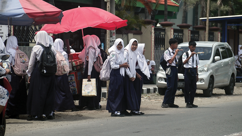 JELANG TKA: Siswa SMPN 4 Nganjuk pulang sekolah kemarin. Hari ini Dinas Pendidikan Kabupaten Nganjuk menggelar Try Out Tes Kemampuan Akademik (TKA) pertama untuk persiapan hadapi TKA 2026.