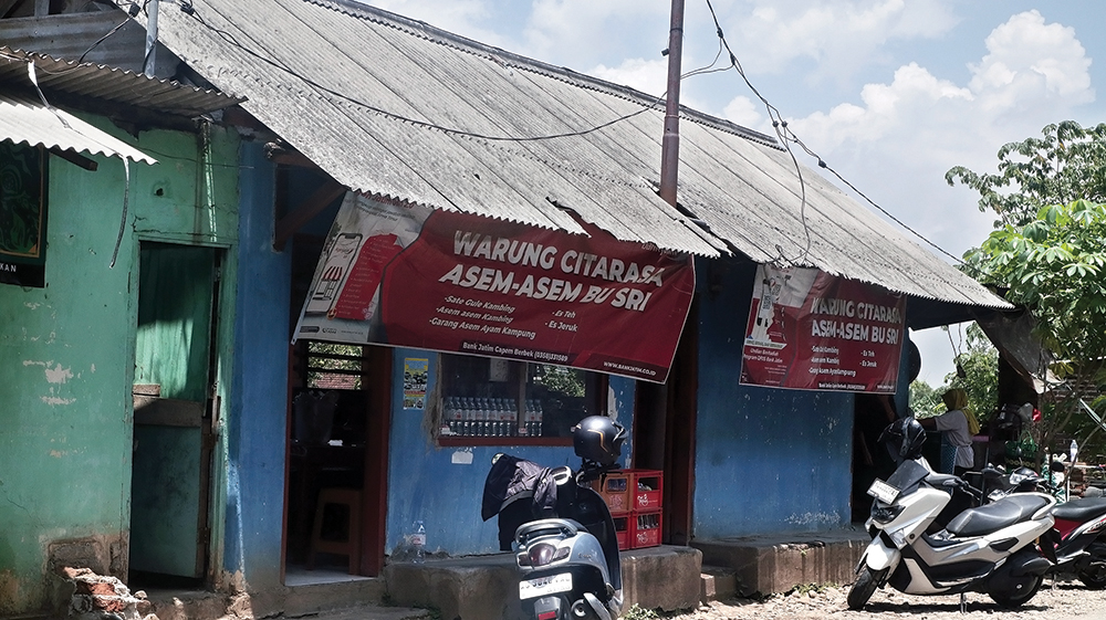 KULINER KHAS: Asem-Asem Bu Sri di Desa Kuncir, Kecamatan Ngetos menjadi kuliner legendaris warga Kota Angin dan luar kota.