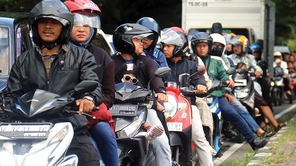 Satlantas Dukung Urai Kemacetan di Mengkreng.