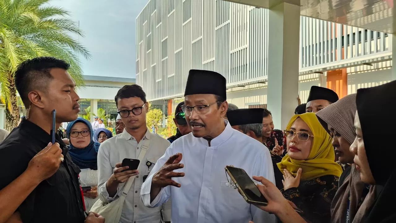 TURBA: Mensos Saifullah Yusuf saat bertandang ke Kediri. 