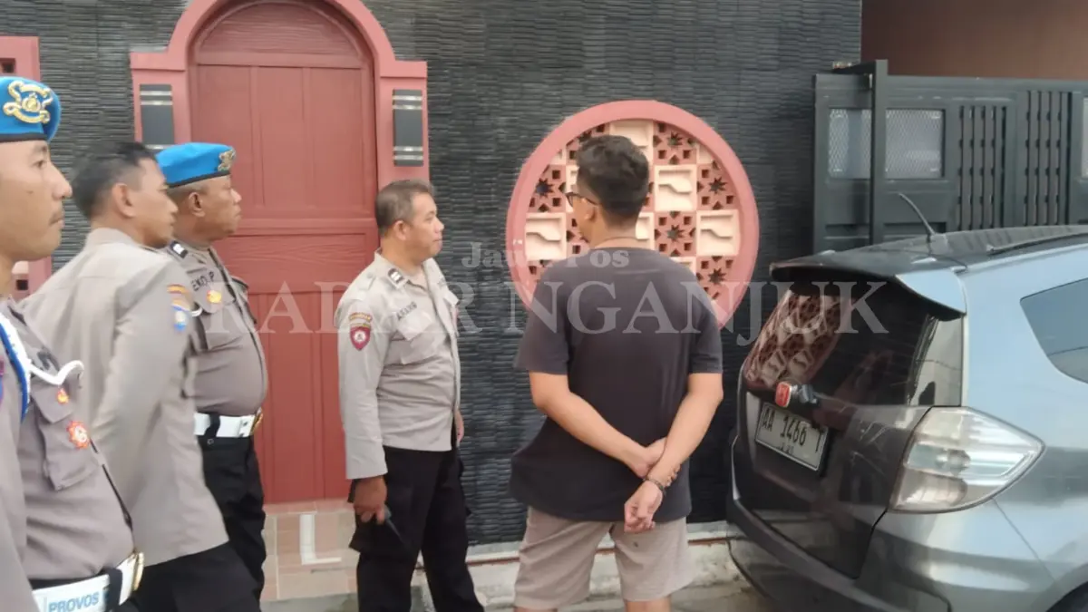 Diduga Selingkuh, Oknum Polisi Digerebek