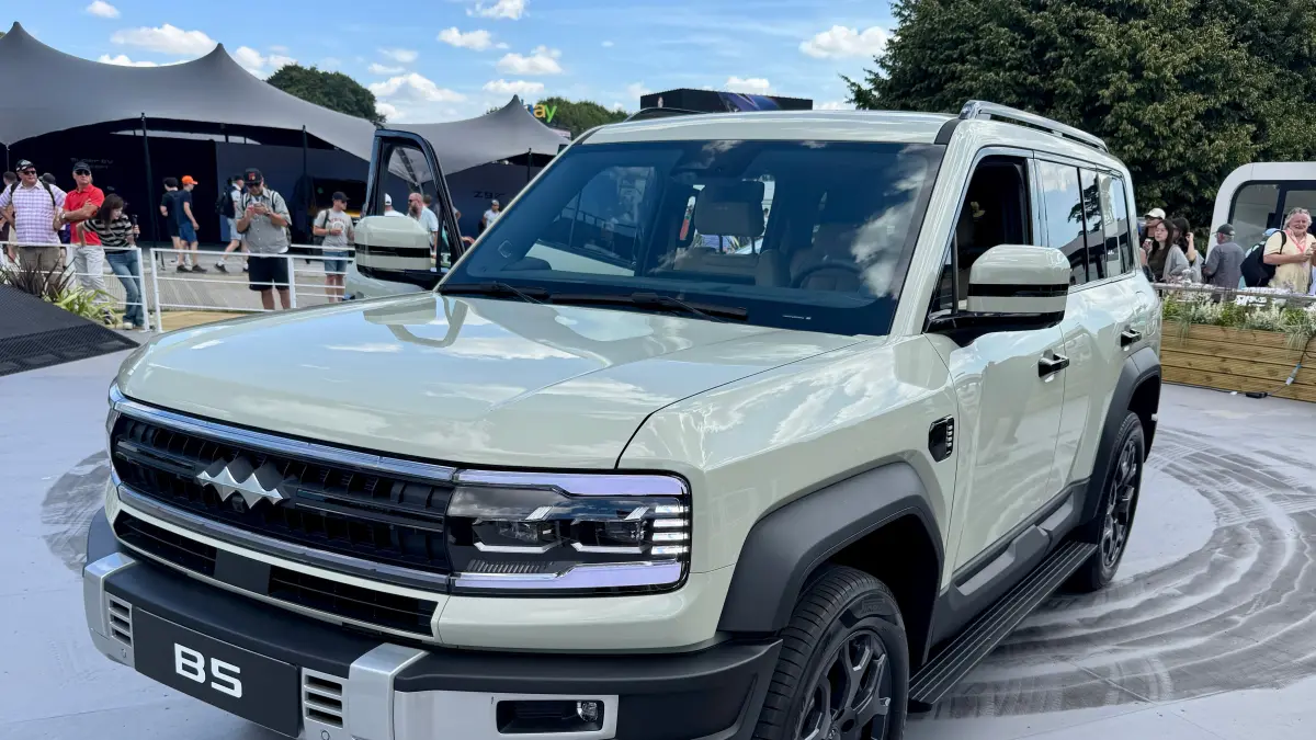 BYD Denza B5, SUV Premium PHEV 4x4 dengan Performa Supercar