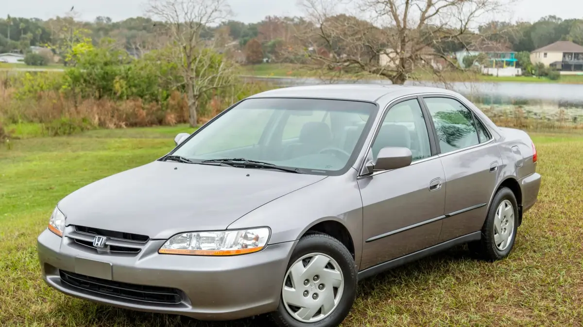Honda Accord Tahun 2000