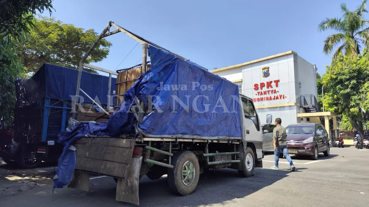 Barang bukti yang diamankan polisi