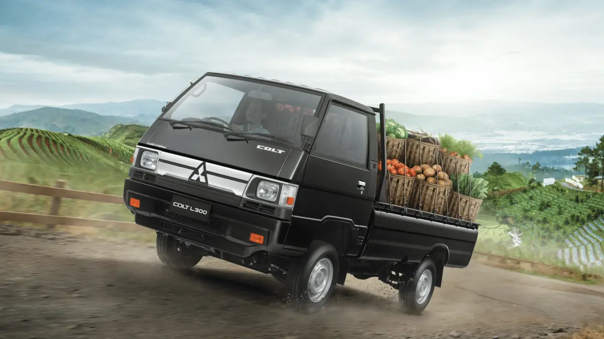  Mitsubishi L300