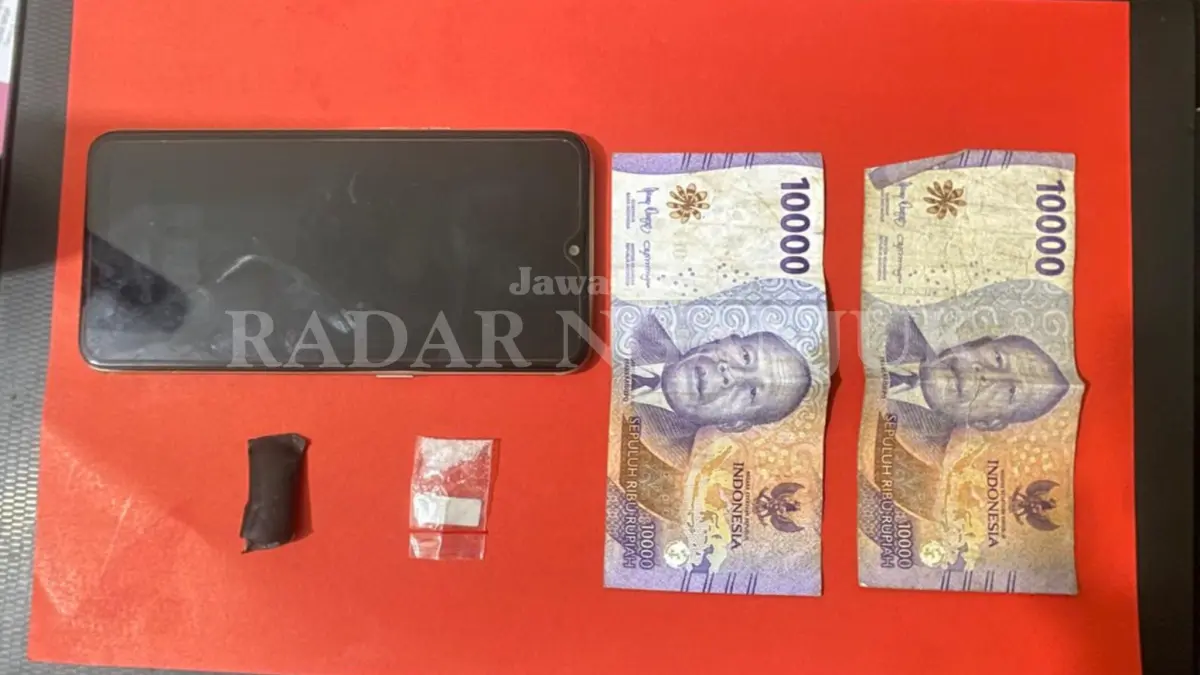 Barang bukti yang diamankan polisi
