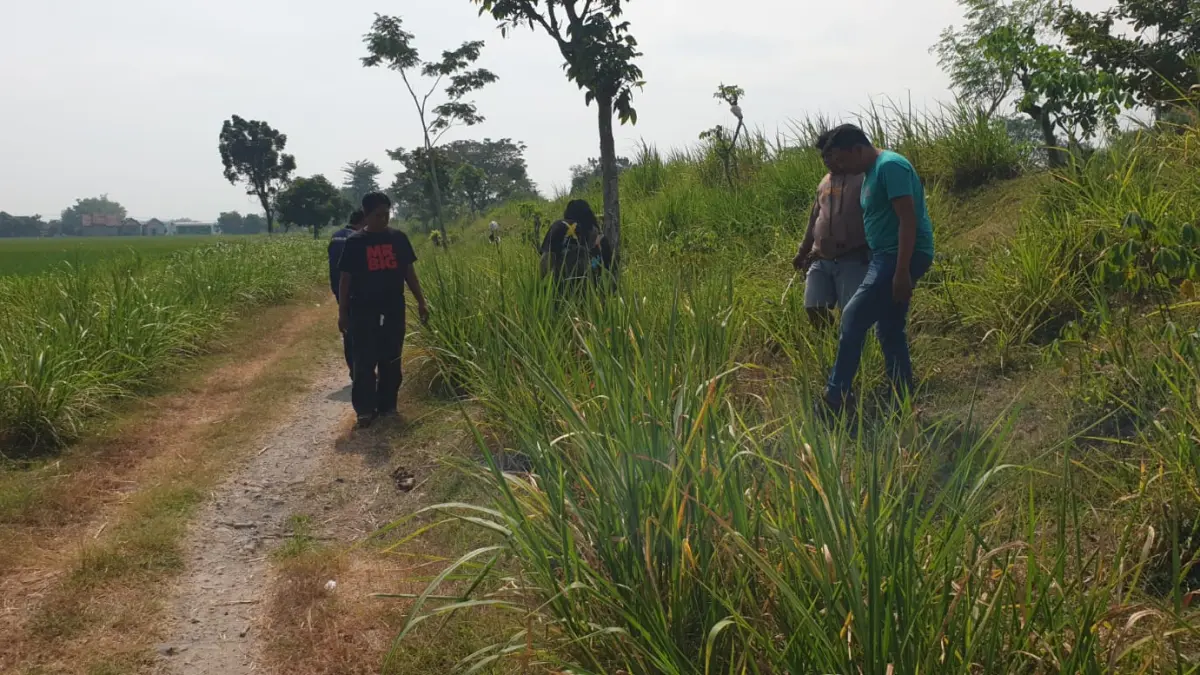 Polisi sedang olah TKP