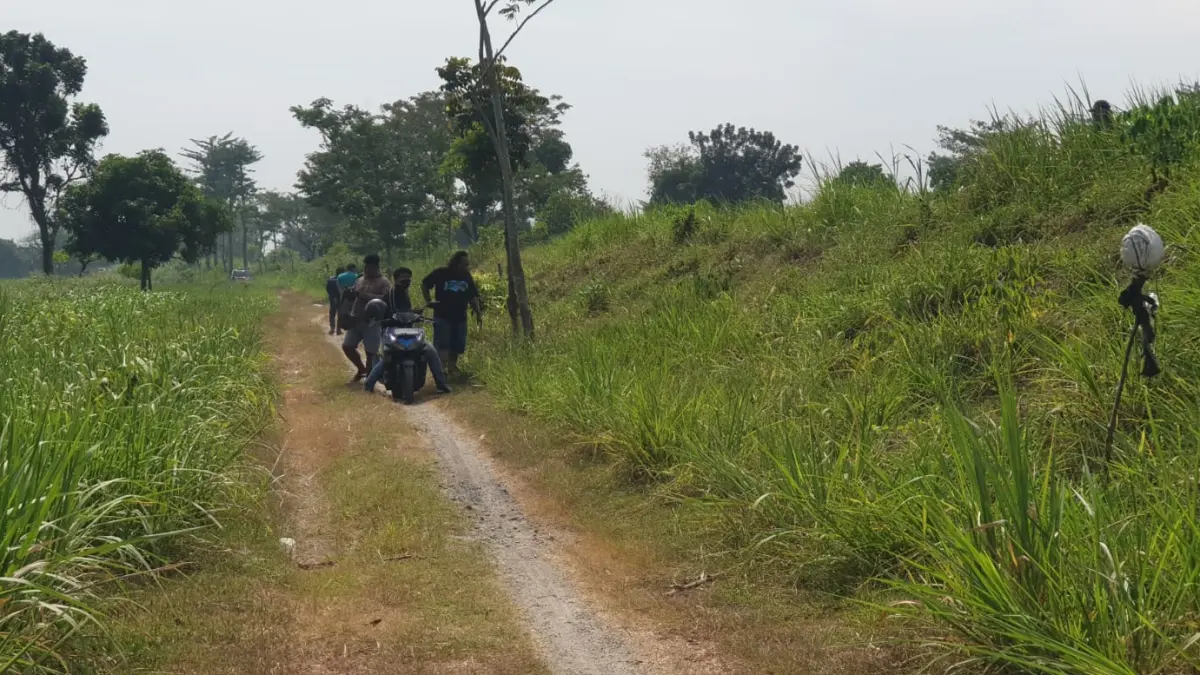 Suami Korban Bacok Tak Terima