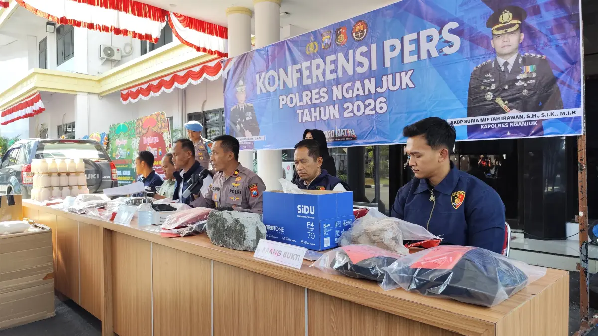 Polisi Ringkus Dua Pencuri Spesialis Diesel di Sawah
