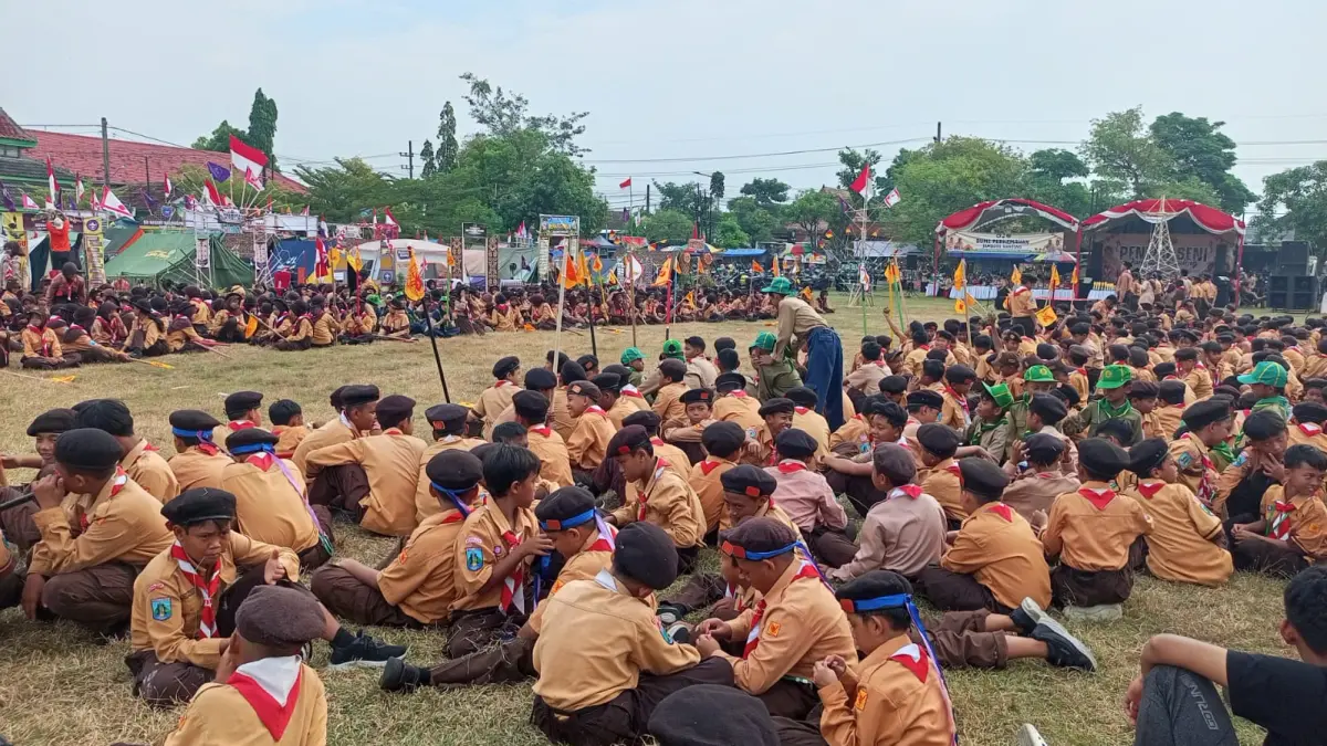 Peringatan Hari Pramuka ke-65 Tahun 2026 menjadi momentum untuk memperkuat semangat persaudaraan, pengabdian, dan kepedulian generasi muda dalam berkarya untuk Indonesia.
