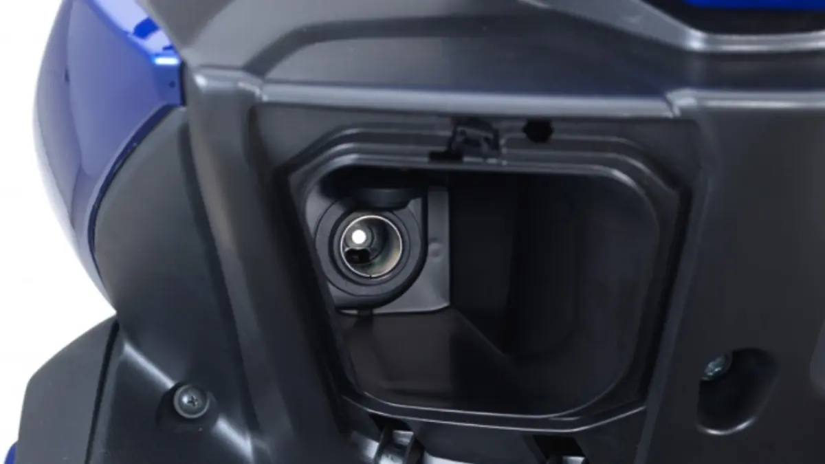 power outlet aerox