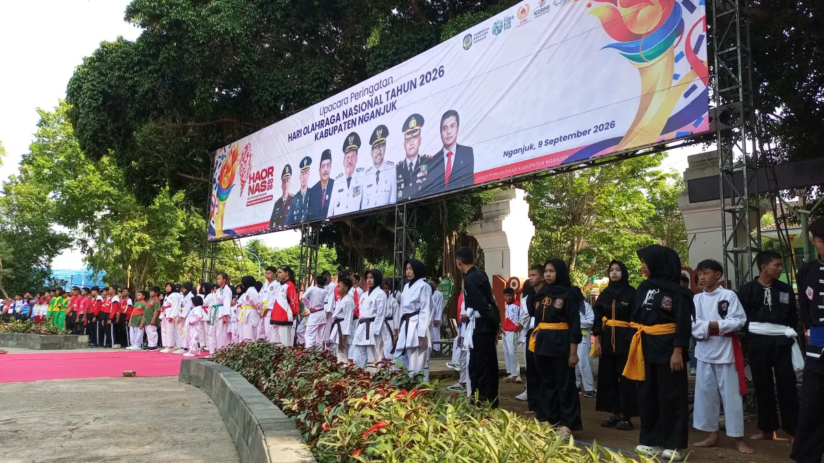 Peserta upacara Haornas di Alun-Alun Nganjuk pada Rabu (9/9). 