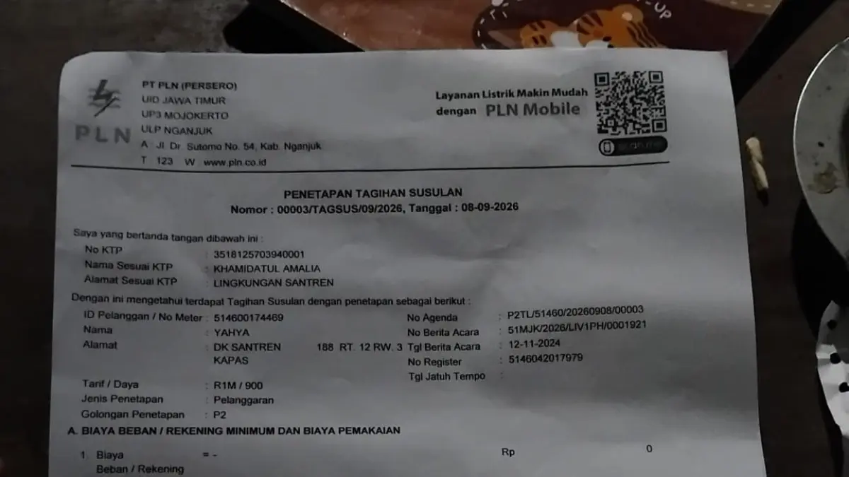 Kondisi tersebut membuat listrik tetap dapat digunakan, tetapi pemakaian tidak terbaca secara normal oleh kWh meter. (novanda nirwana/jprk).