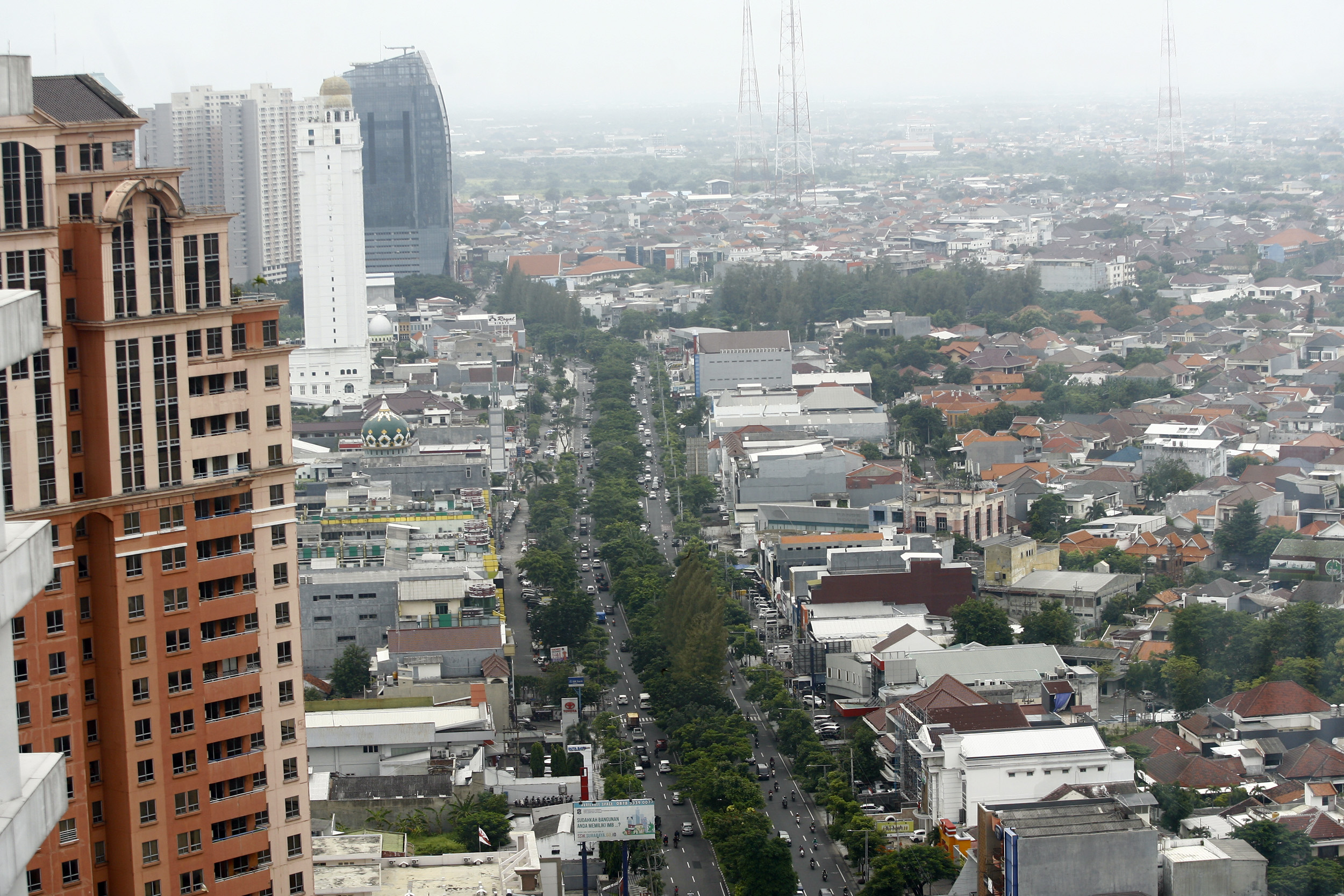 MASIH TANGGUH: Meskipun pertumbuhan ekonomi Indonesia diperkirakan tak sesuai target, ekonomi Indonesia masih namunvjauh lebih baik dibanding level global.