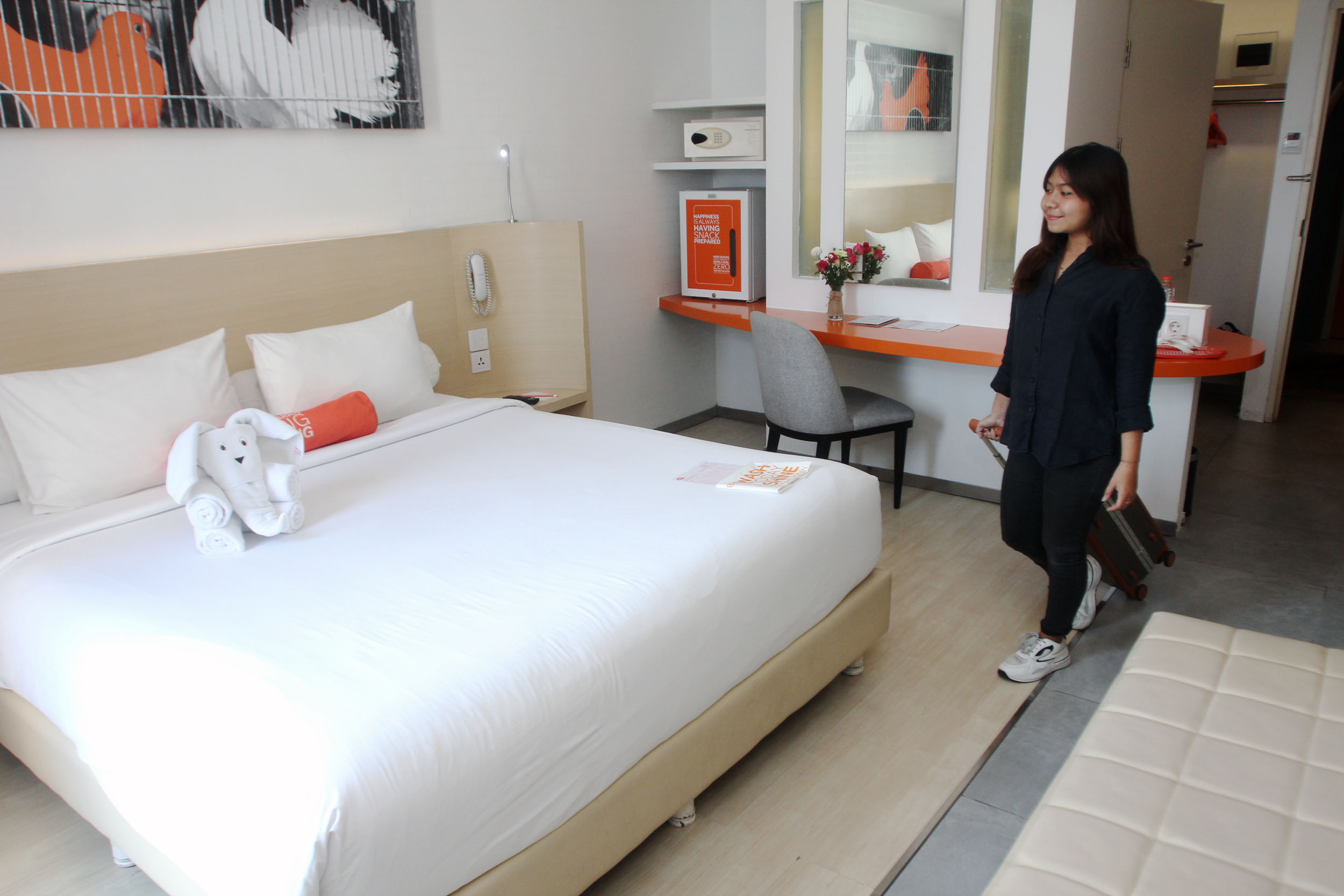 Ada puluhan hotel berbintang di Surabaya yang siang memanjakan staycation akhir tahun.