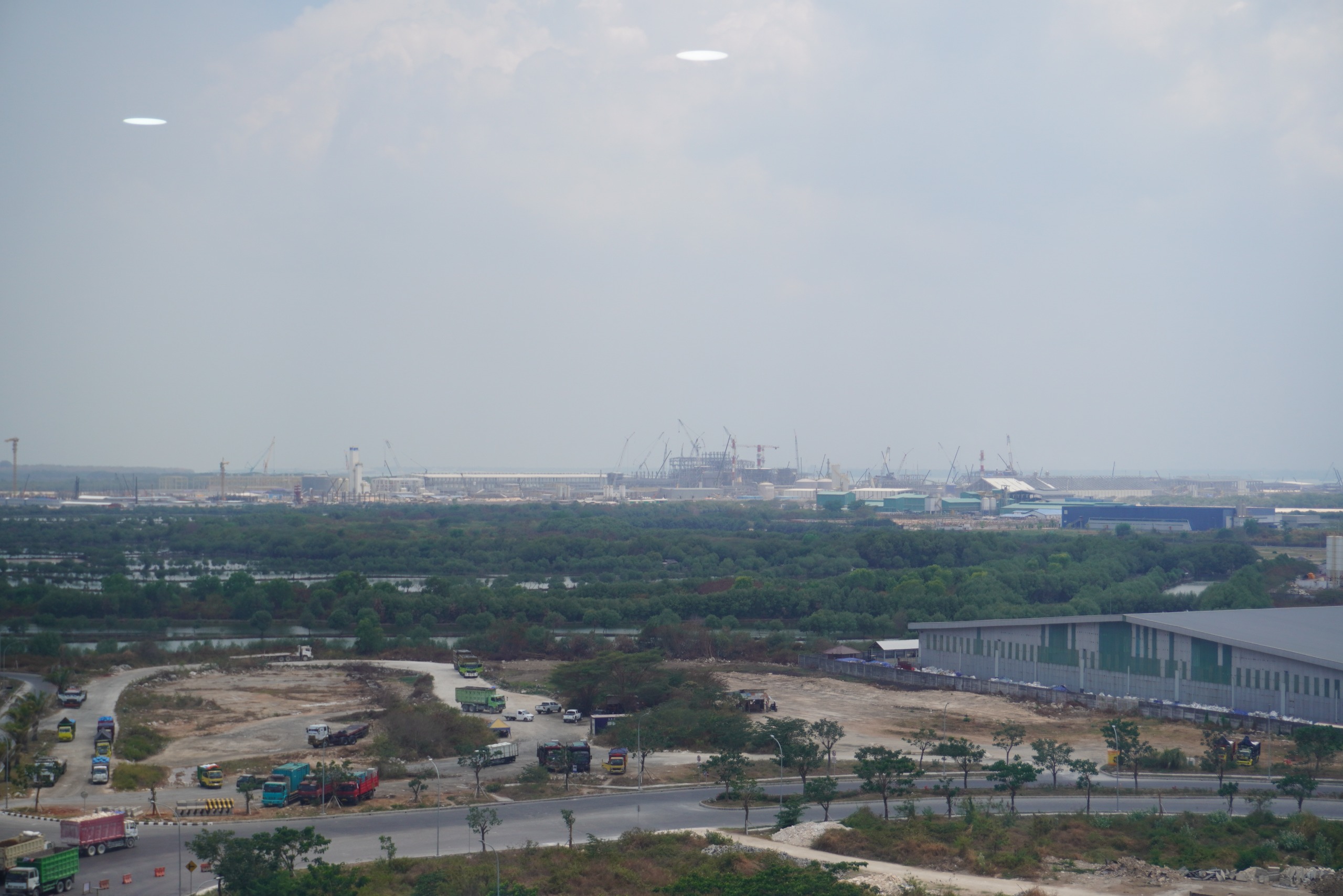 Pembangunan smelter Freeport Indonesia di JIIPE Gresik menjadi salah satu pendorong pertumbuhan industri Jatim.