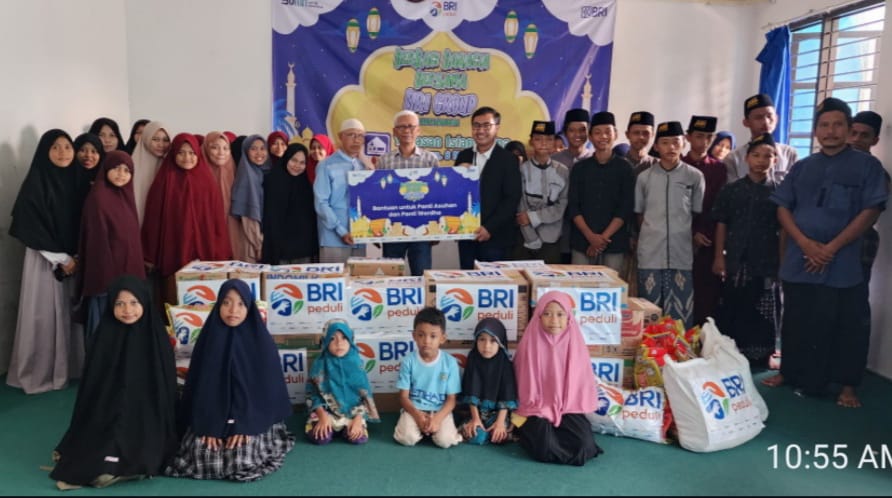 Bantuan sembako BRI Branch Office Surabaya Manukan tersebut merupakan bentuk kepedulian dan tanggung jawab sosial dan lingkungan.