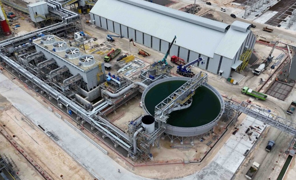 Smelter Freeport Indonesia di Gresik bakal menjadi harapan untuk memproduksi emas di dalam negeri.