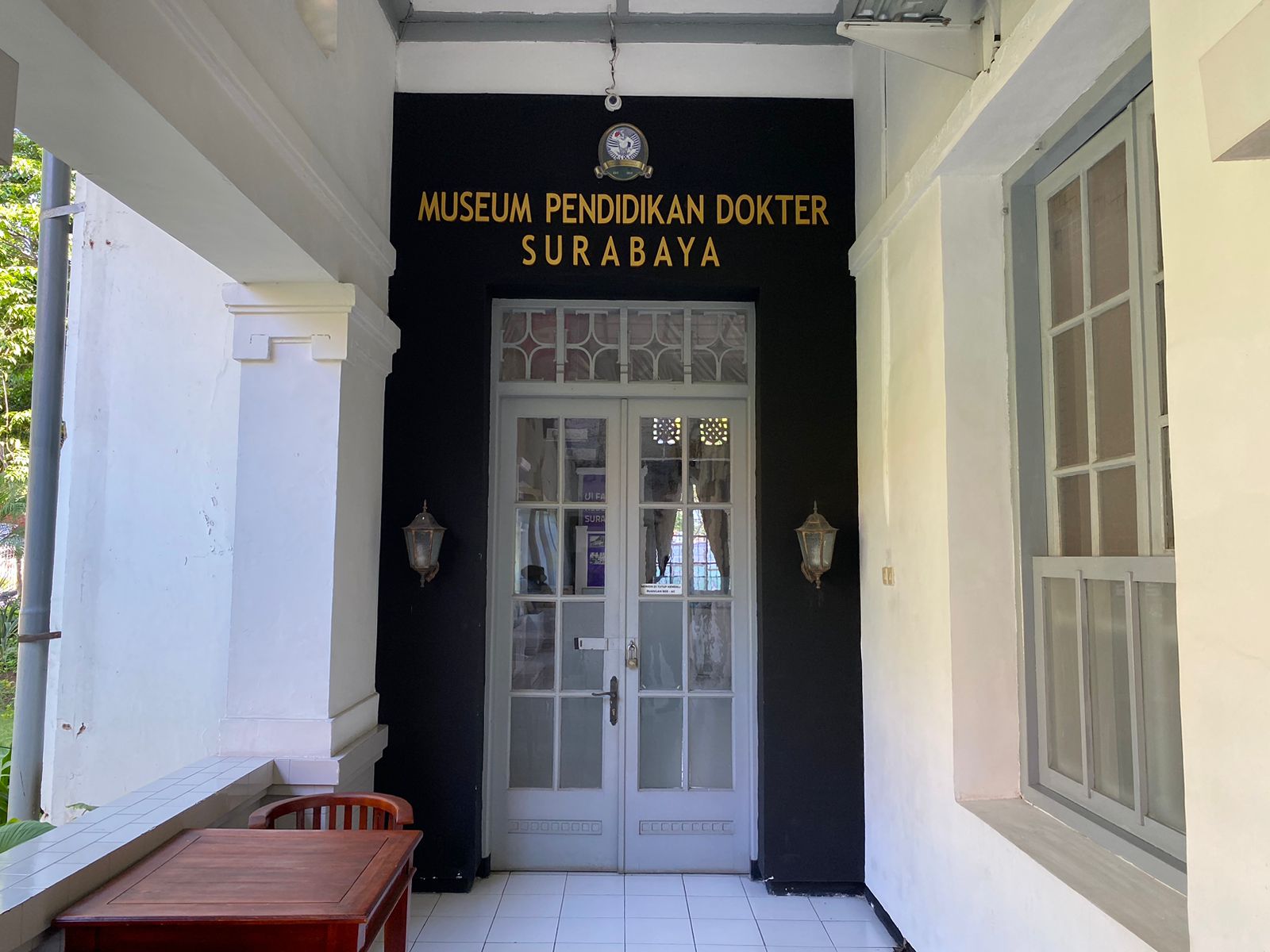 Museum Pendidikan Dokter Surabaya yang ada di Fakultas Kedokteran Unair.